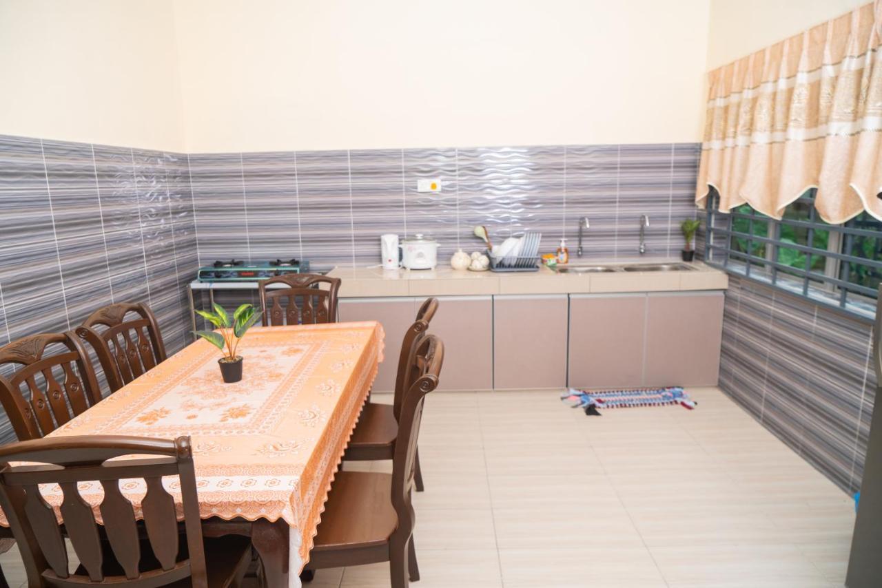 Adorable 3-Bedroom Home With Pool, Wi-Fi And Bbq Rembau Zewnętrze zdjęcie